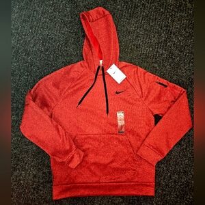 Nike men's Therma fit fleece lined hoodie.